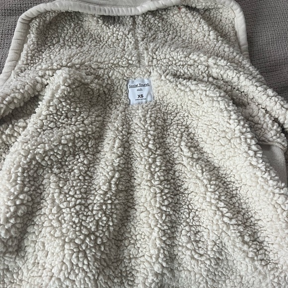 Abercrombie & Fitch Zip up Sweatshirt - Picture 3 of 3